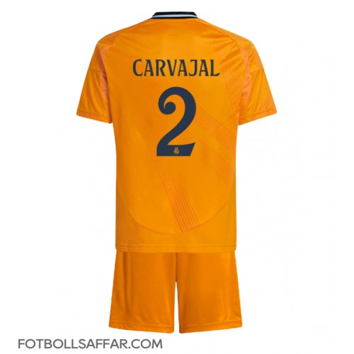 Real Madrid Daniel Carvajal #2 Bortadräkt Barn 2024-25 Kortärmad (+ Korta byxor)